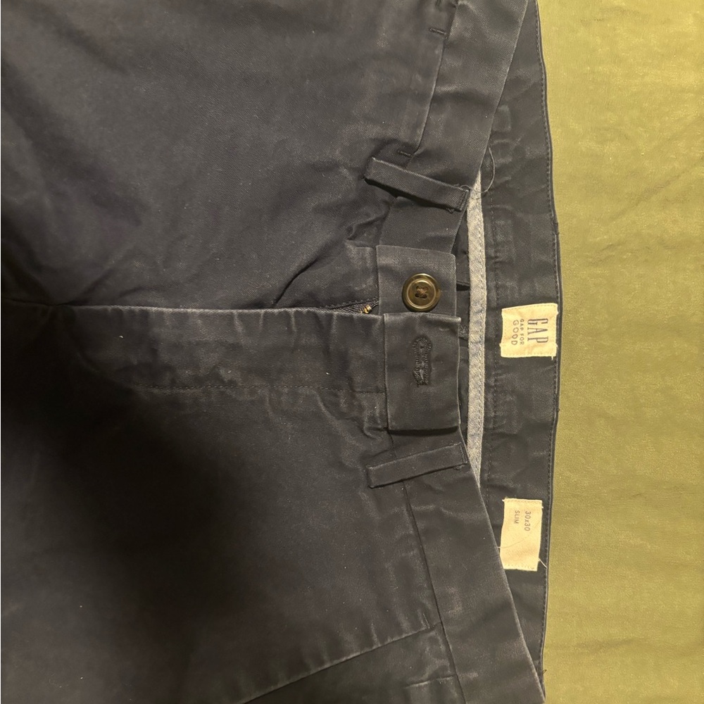 Old Navy Men's Chinos - navy Blue - Picture 2 of 4